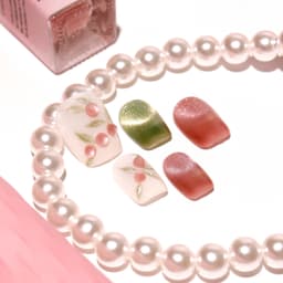 Blush Garden Short Squoval Nails press on nails