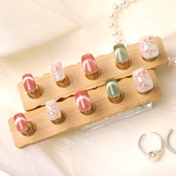 Blush Garden Short Squoval Nails press on nails