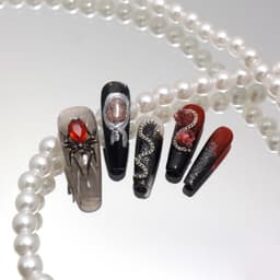 Crimson Web Long Squoval Nails press on nails