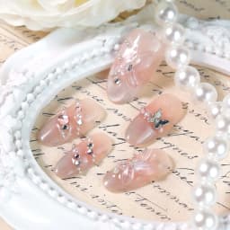Butterfly Charm Medium Oval Nails press on nails