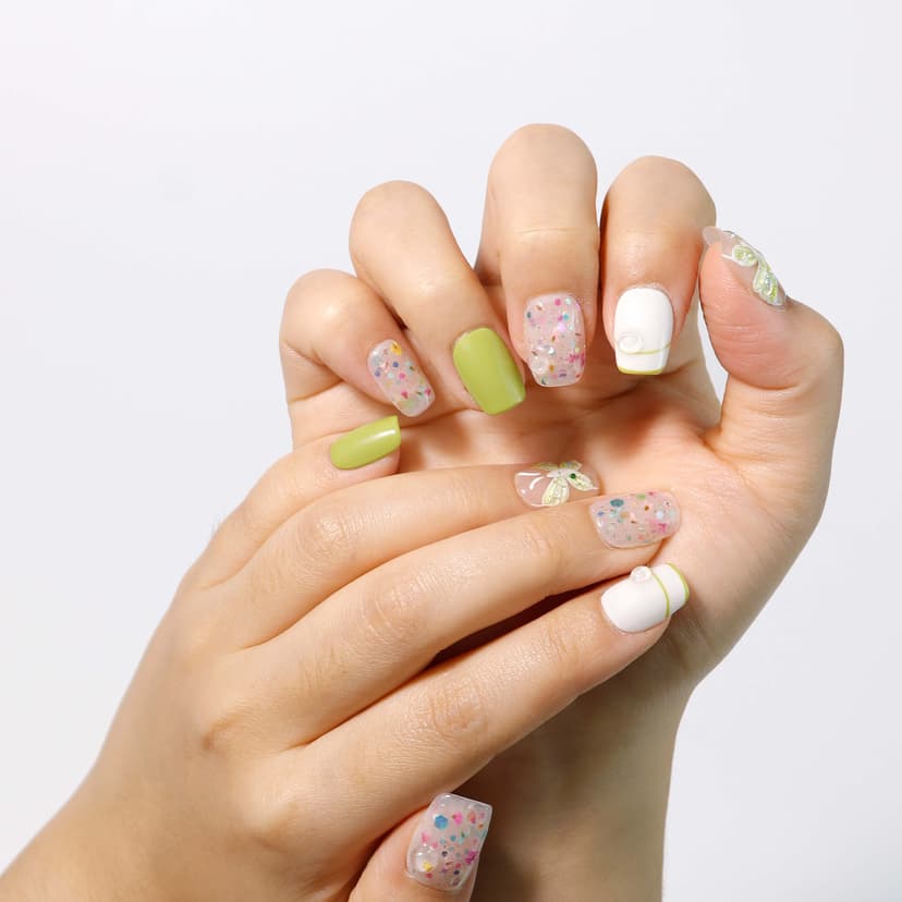 Garden Whisper Short Square Nails press on nails