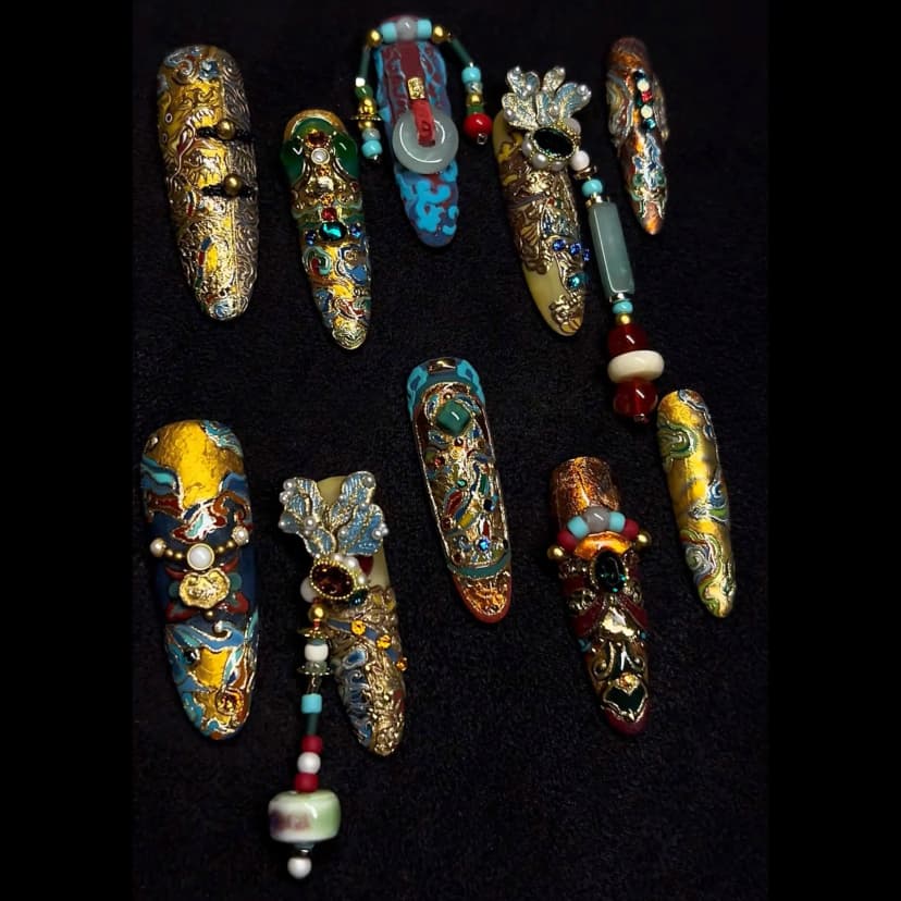 Hand-Painted Oriental Court Style Custom Nails press on nails