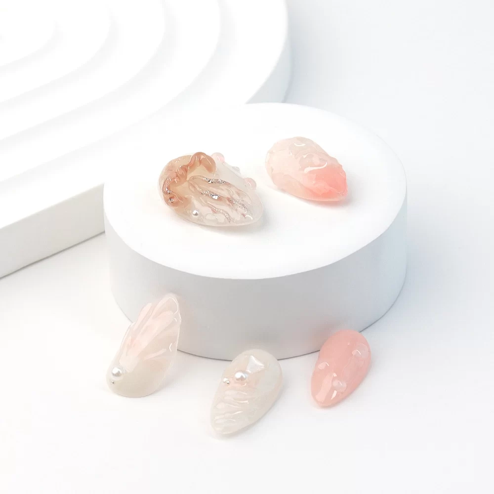 Pearl press on nails - Image 4